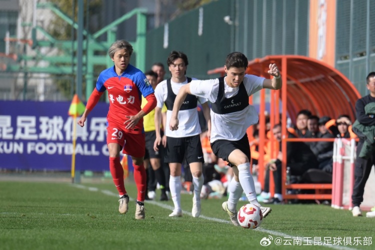  熱身賽：奧斯卡、楊一虎破門，馬鎮(zhèn)撲點，云南玉昆1-1平梅州客家