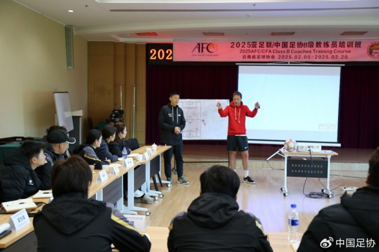  技術(shù)為王，中國足球踏上尋找靈魂之路