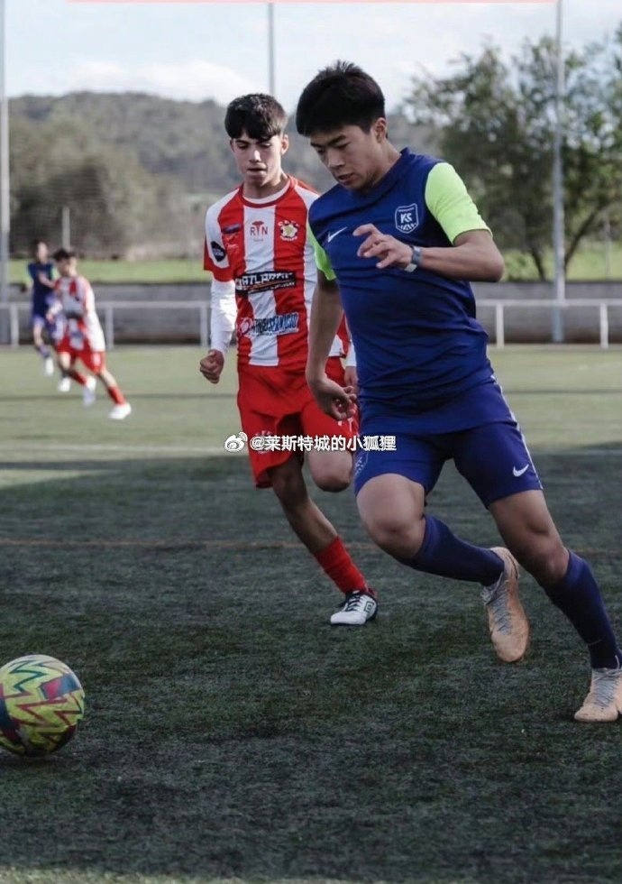  效力巴達(dá)洛納U16的中國球員汪修昊，入選西班牙加泰羅尼亞大區(qū)隊(duì)