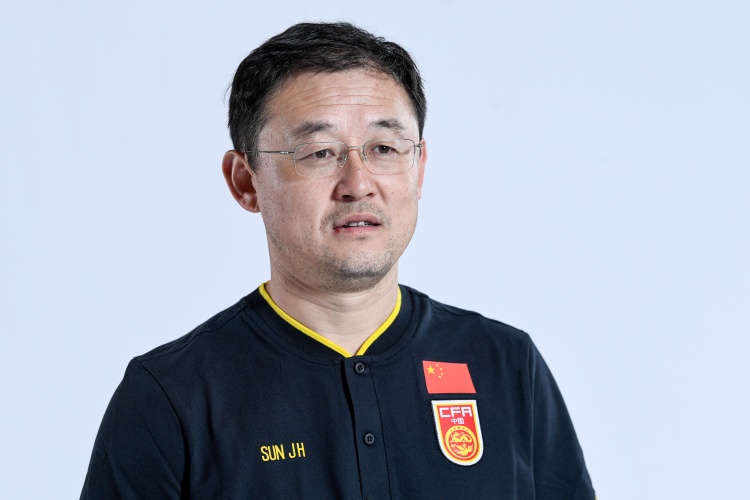  孫繼海：希望培養(yǎng)出五大聯賽球員，更愿多做一些不必把目標掛嘴上