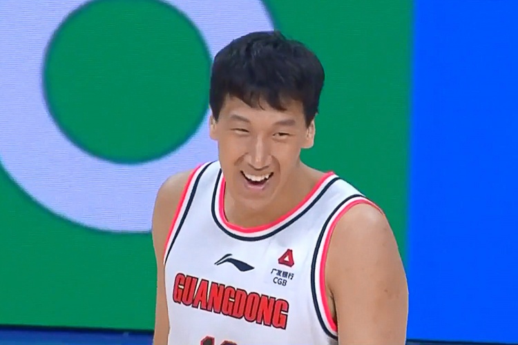  高炮臺開火！杜潤旺10中8&三分6中5砍下全隊第二高的21分